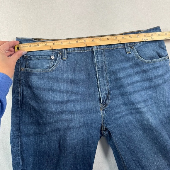 Levis Jeans Mens 40x30 Blue 541 Straight Leg Medium Wash - Picture 7 of 13